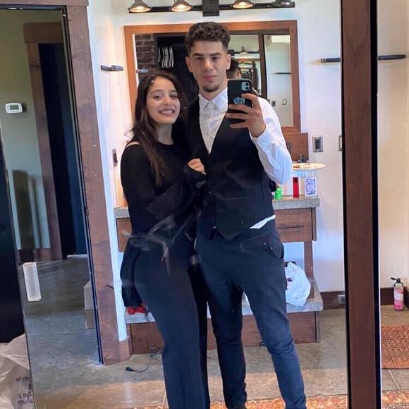 Meet your Posher, Mahera (Maya) - Picture 2 of 2